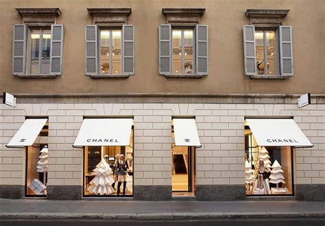 chanel milan outlet|chanel store milan.